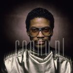 18-05-1982 Herbie Hancock at studio in Amsterdam, by order of CBS.

[keywords]Posed, Headshot, Eyecontact[/keywords]